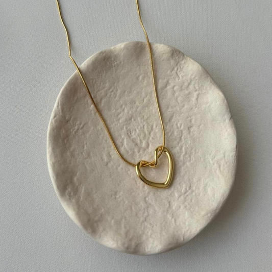 Asc Gold Heart Kolye