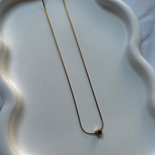 ASC Gold Mineli Kolye