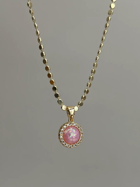 Gold Sıralı Yuvarlak Zincirli Minik Pembe Mineli Etrafı Taşlı  Kolye