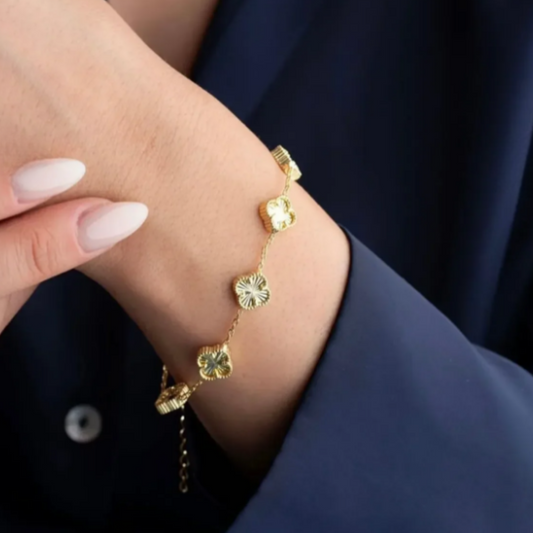 Unisex Gold Renk Yonca Model Çelik Bileklik