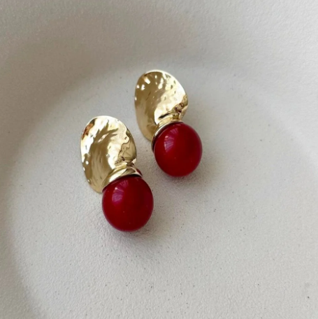 Marka Model Kırmızı Gold Küpe